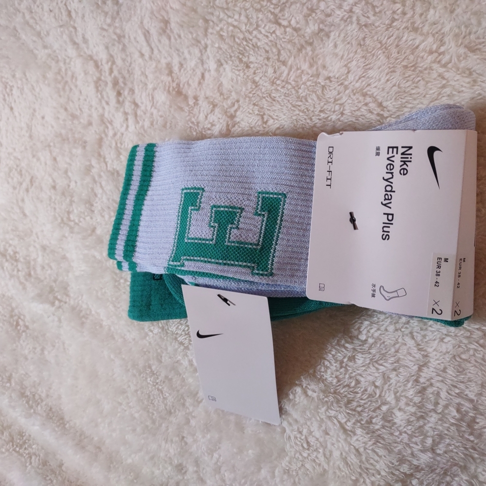 Nike Green and Blue Crew Length Athletic Socks